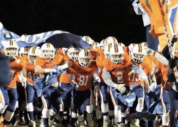 Beech Defends Hendersonville On Their Own Home Turf.