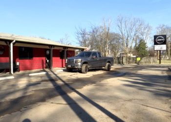 Jake’s Southern Diner Fights Back After Flood Devastation: A Community Comes Together